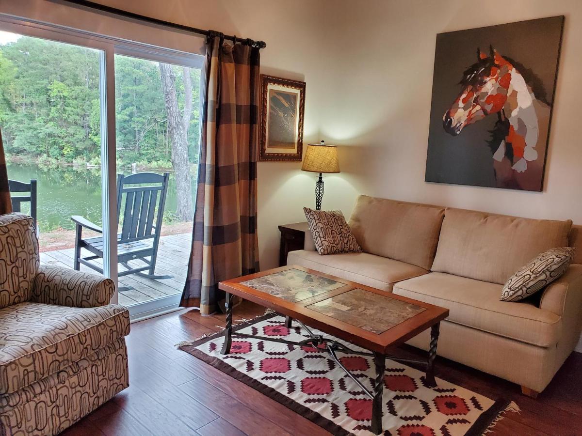 Cape Fear Vineyard And Winery Hotel Elizabethtown Ngoại thất bức ảnh